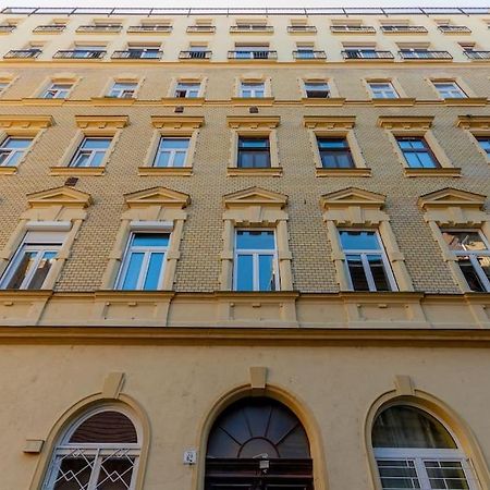 Apartmento Albero Di Acacia By Nw Budapest Eksteriør billede